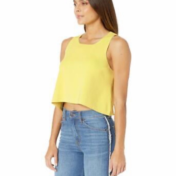 BCBG Max Azria daffoldil yellow crop top, with slit back - Size large - Picture 2 of 7